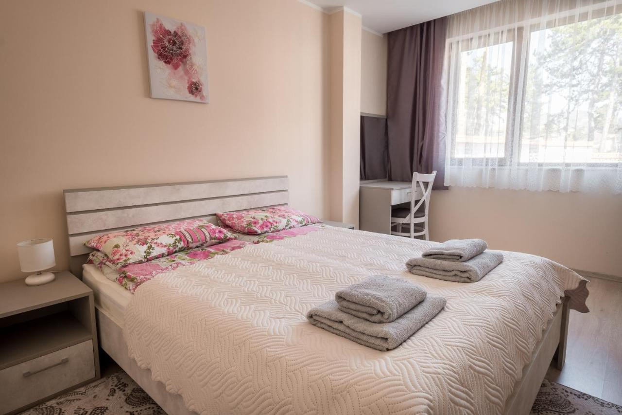 Апартамент В4 Velingrad Esterno foto